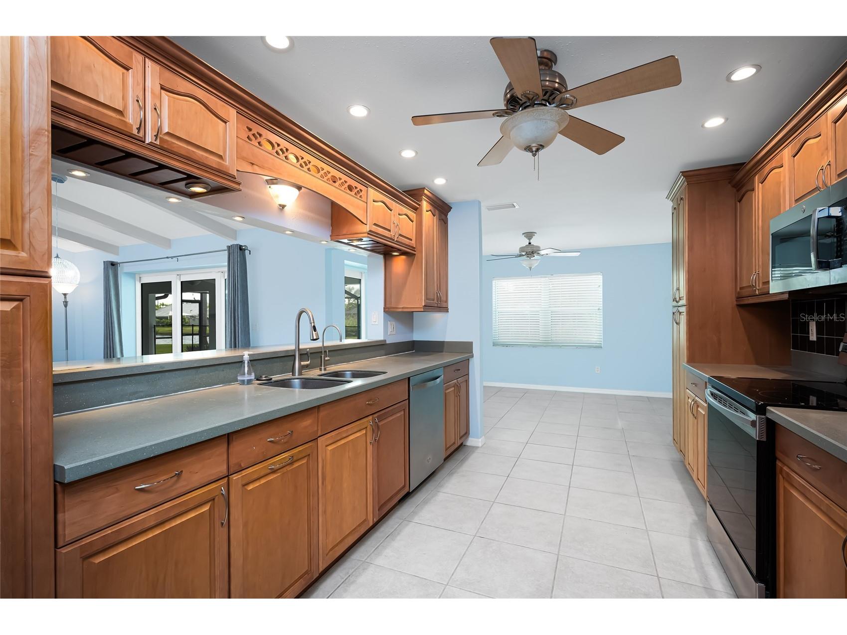 158 Hourglass Drive Venice FL 34293 N6140892 image10