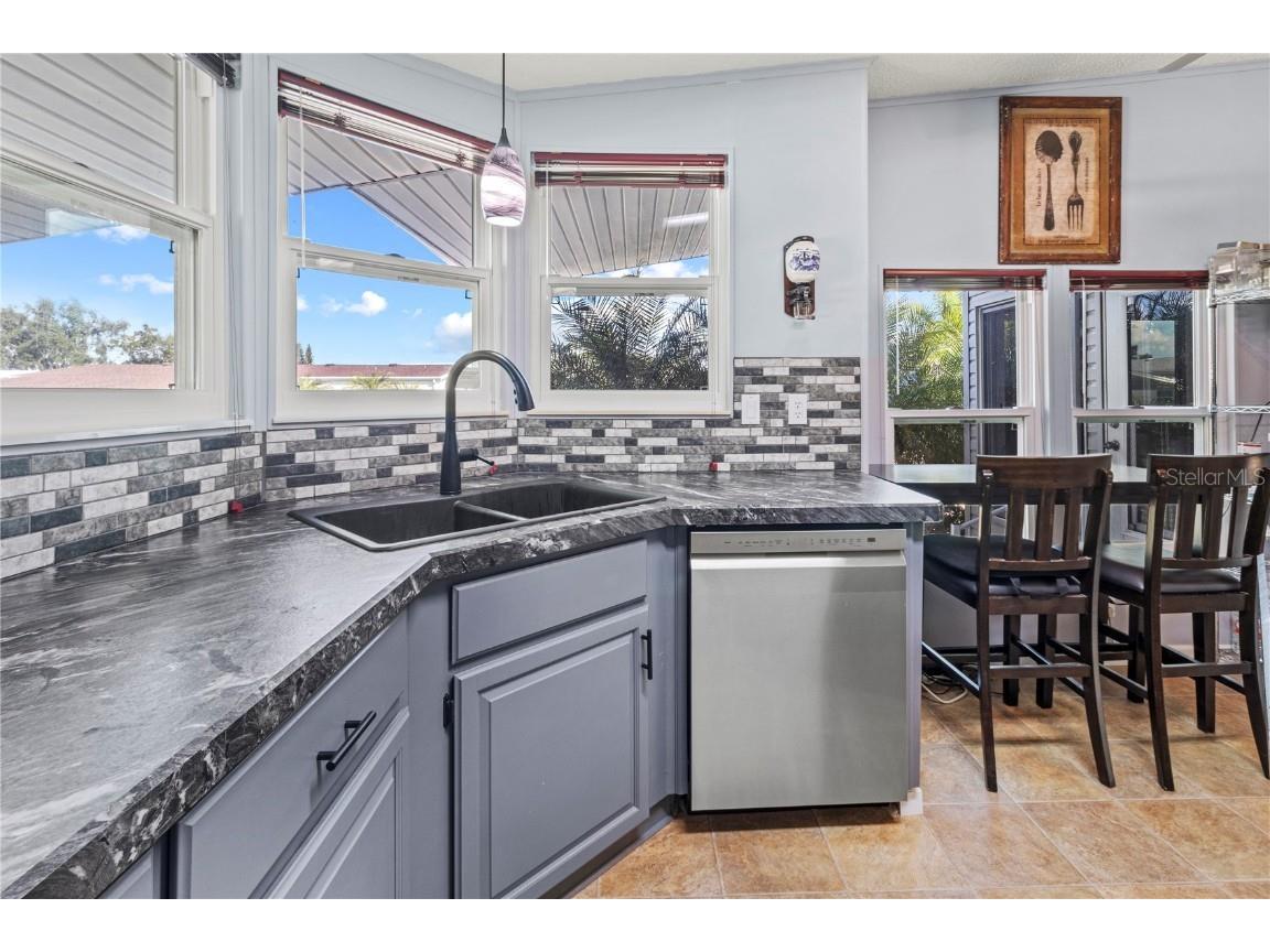 158 Nightingale Circle Ellenton FL 34222 A4673411 image11