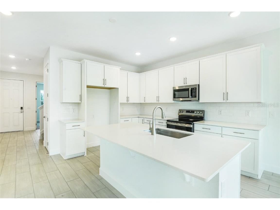 158 Waterstone Loop Tavares FL 32778 S5131861 image3