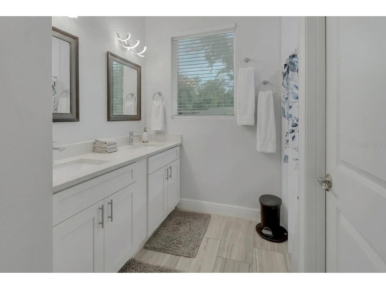 1580 13th Street Orange City FL 32763 V4949915 image11