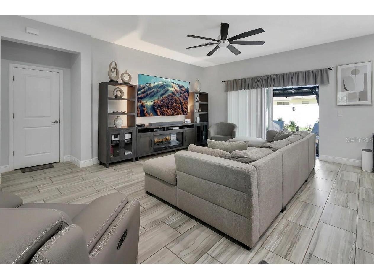 1580 13th Street Orange City FL 32763 V4949915 image3