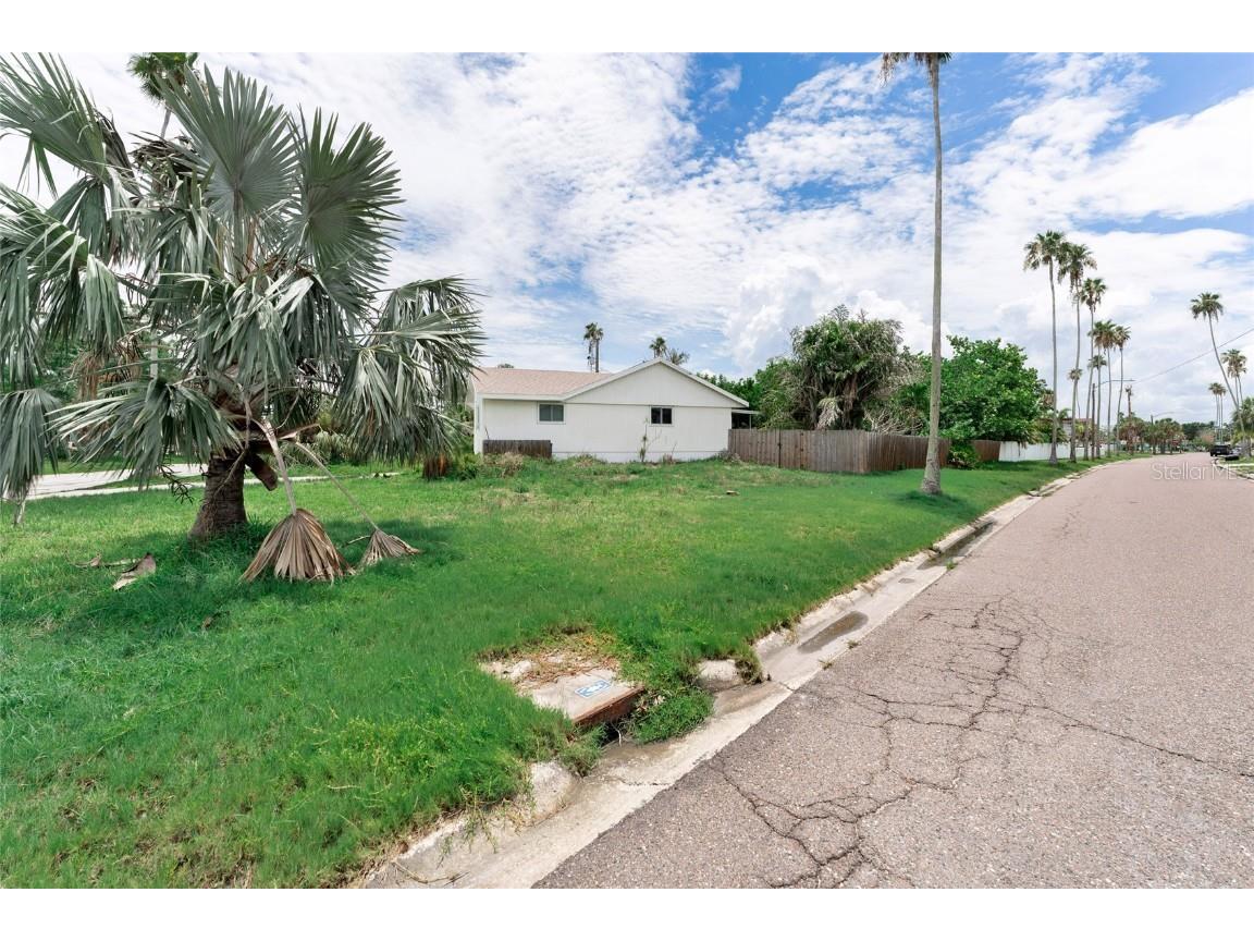 1580 Arizona Ave Ne Saint Petersburg FL 33703 TB8397974 image21