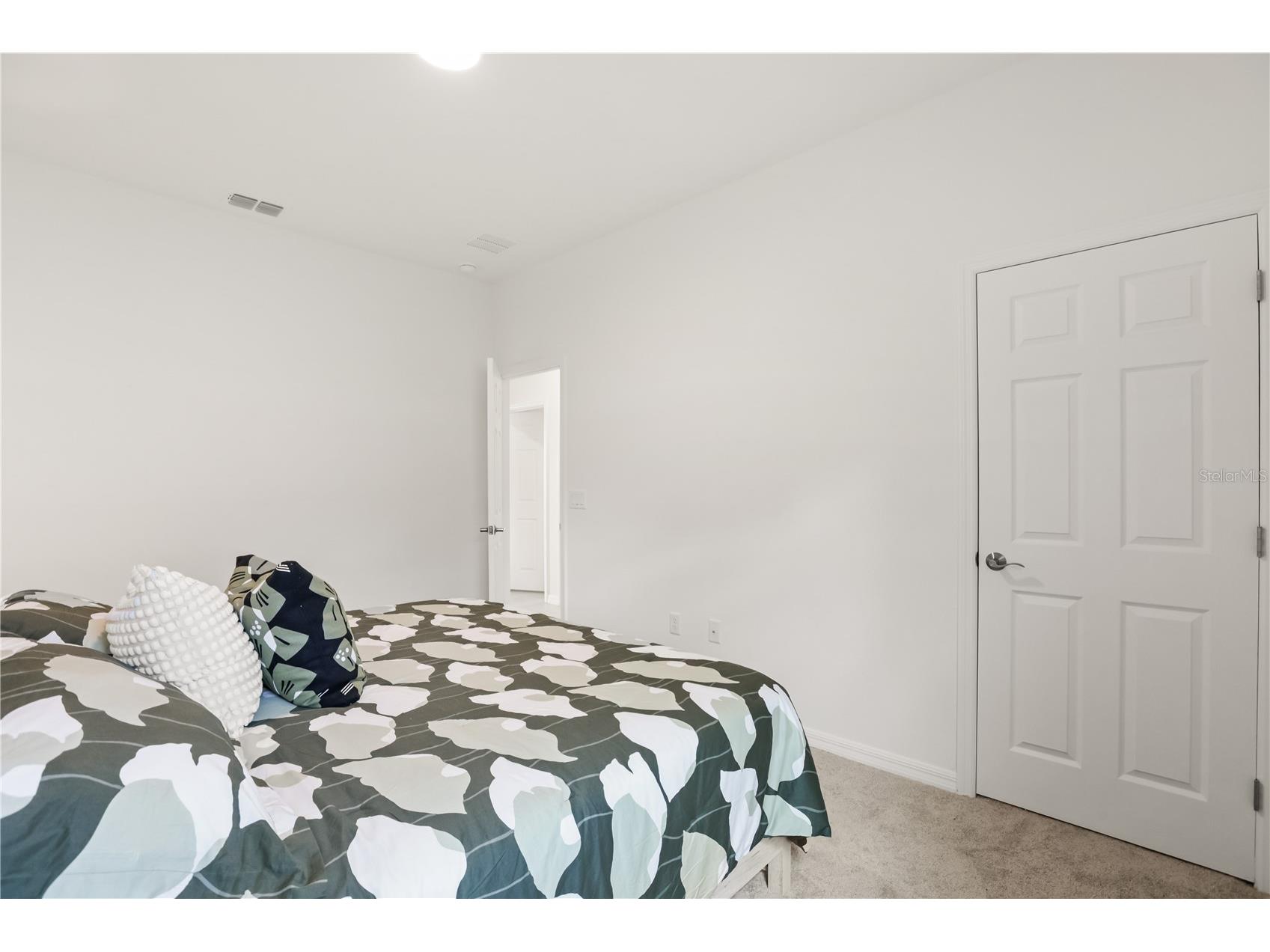 1580 Blue Lagoon Circle Mascotte FL 34753 O6419962 image27