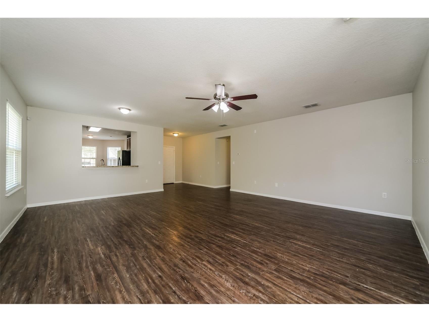 1580 Tamarind Road Davenport FL 33896 TB8512334 image4