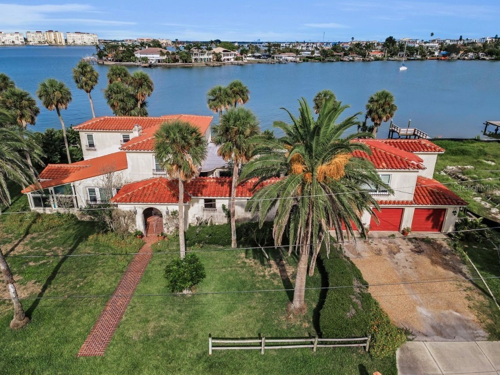 15801 Redington Drive Redington Beach FL 33708 TB8398203 image1