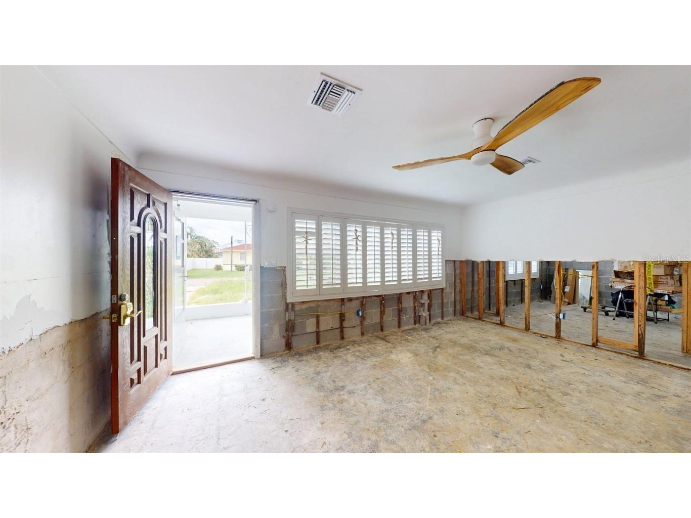 15802 2nd Street E Redington Beach FL 33708 TB8408554 image10