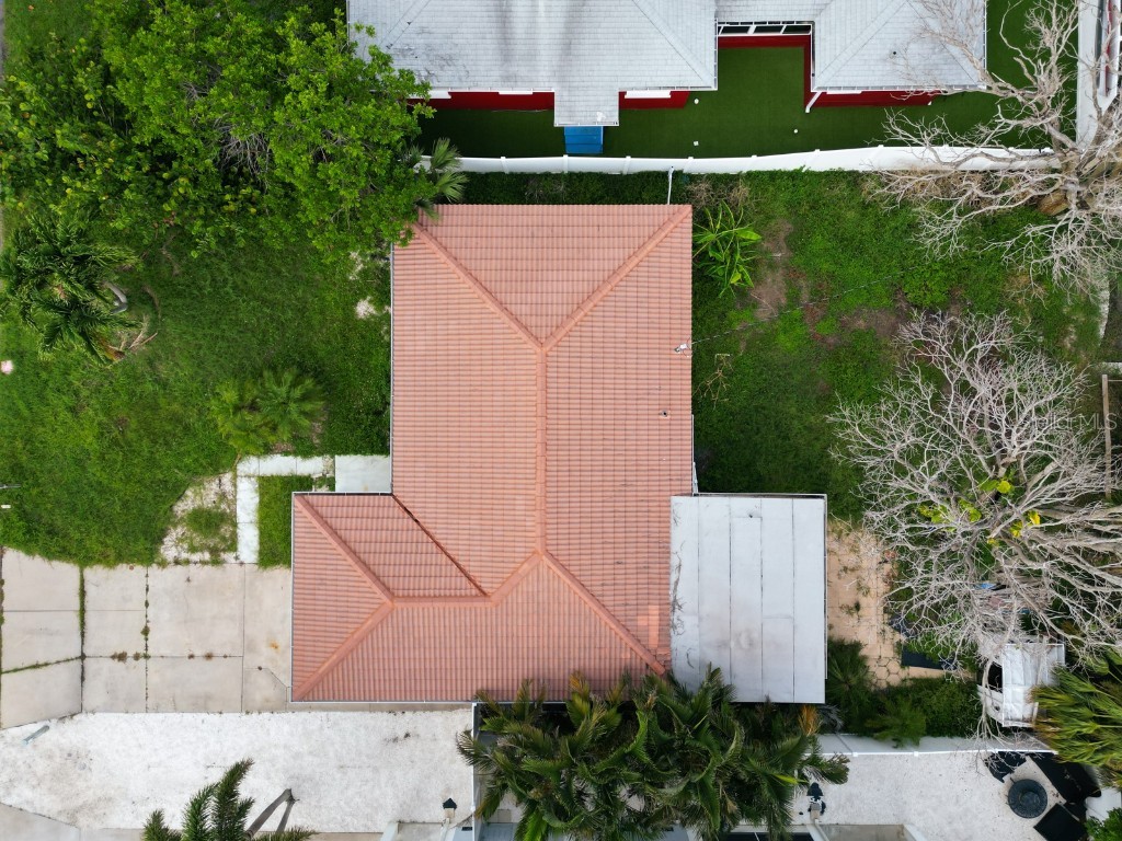 15802 2nd Street E Redington Beach FL 33708 TB8408554 image4