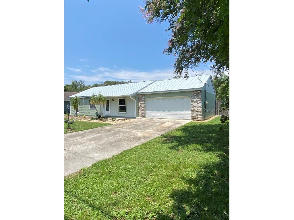 15803 Susanne Drive Tavares FL 32778 G5085403 image1