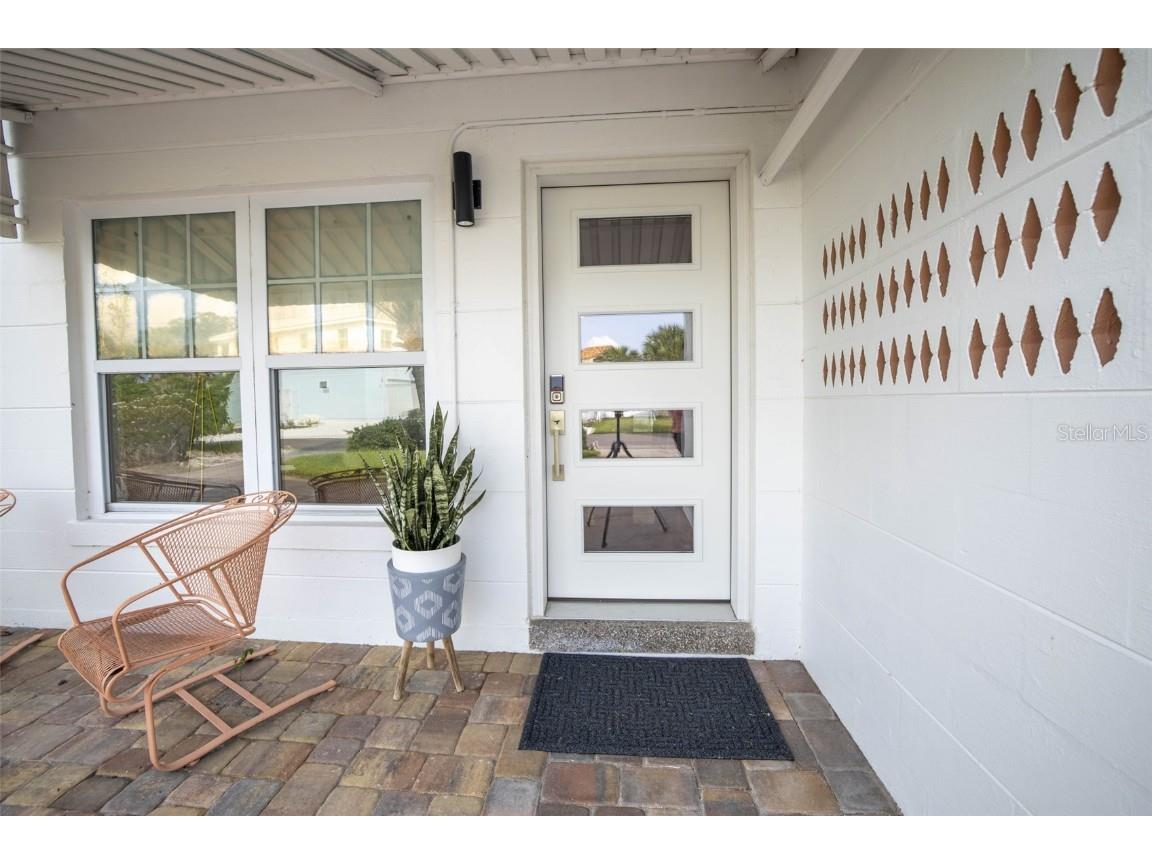 15804 3rd Street E Redington Beach FL 33708 T3423331 image1