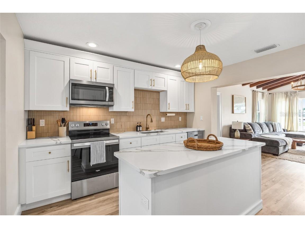 15804 Redington Drive Redington Beach FL 33708 TB8432545 image15