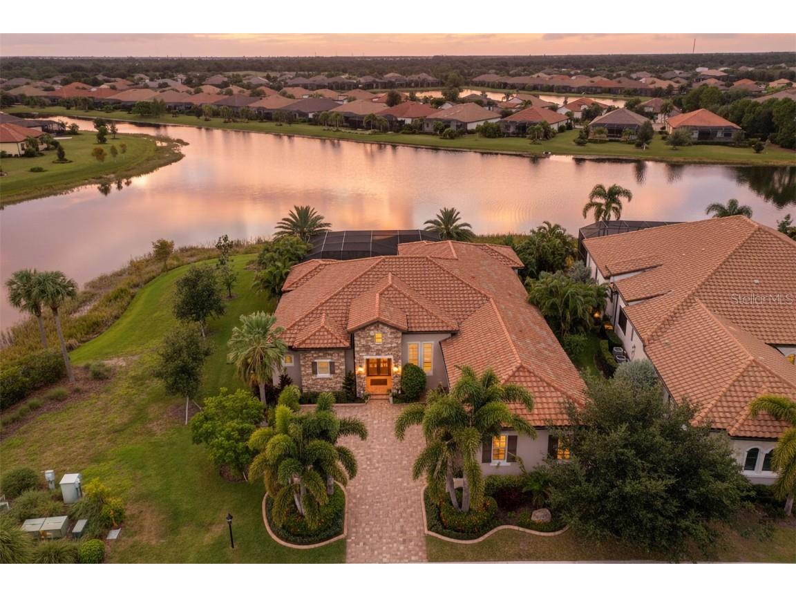 15805 Castle Park Terrace Lakewood Ranch FL 34202 A4666584 image3