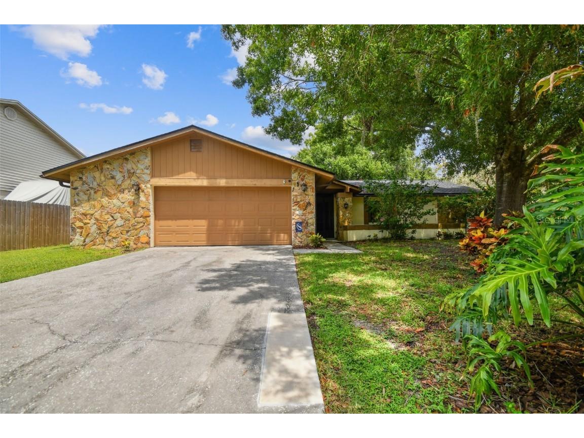 15805 Countrybrook Street Tampa FL 33624 U8207659 image1