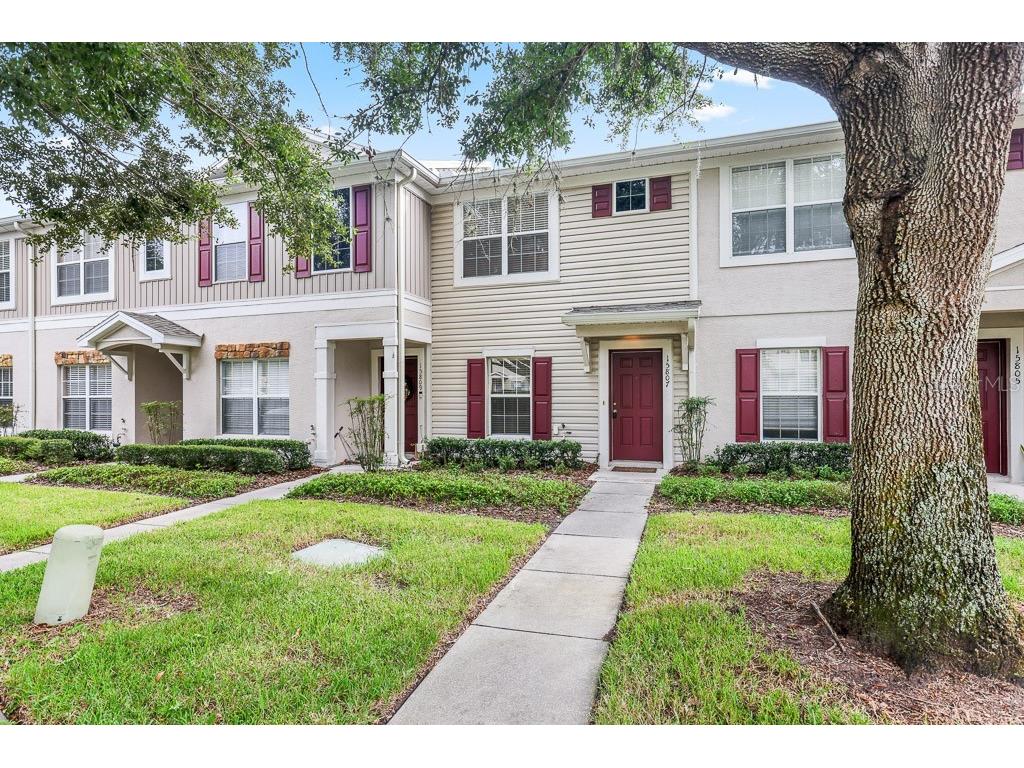 15807 Fishhawk Falls Drive Lithia FL 33547 TB8502289 image2