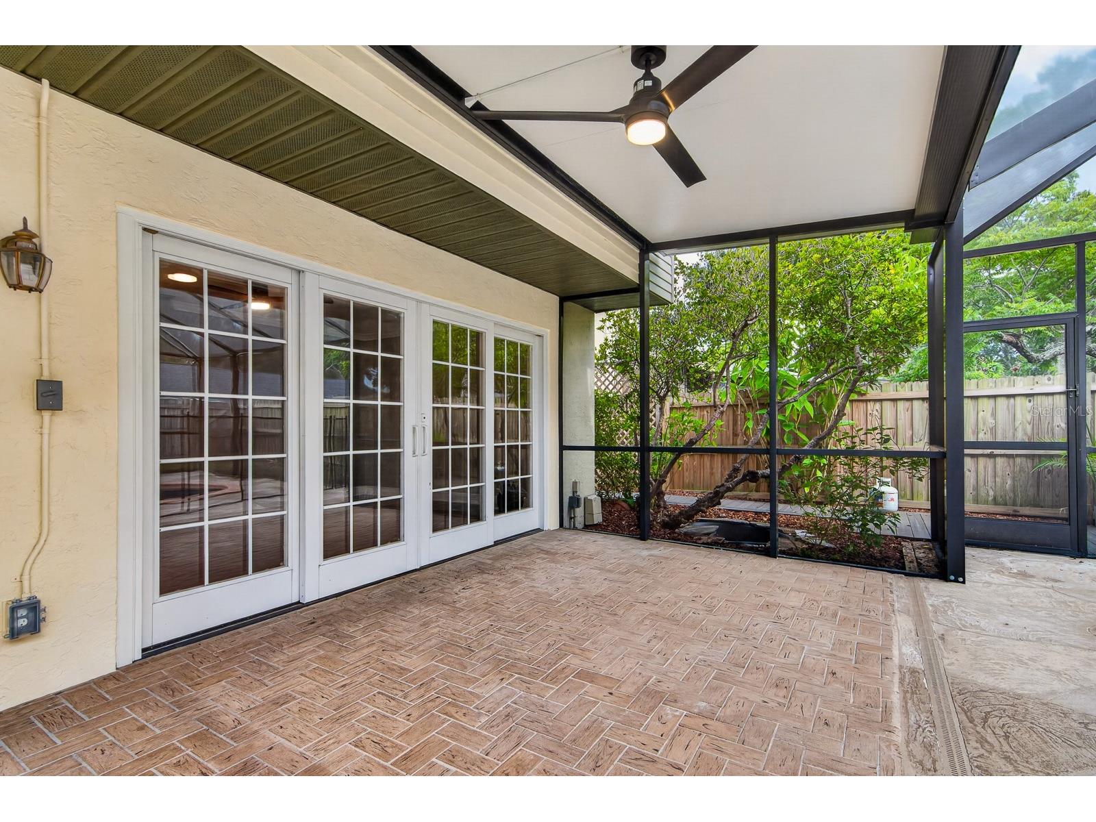 15808 Ashbury Place Tampa FL 33624 TB8518255 image51