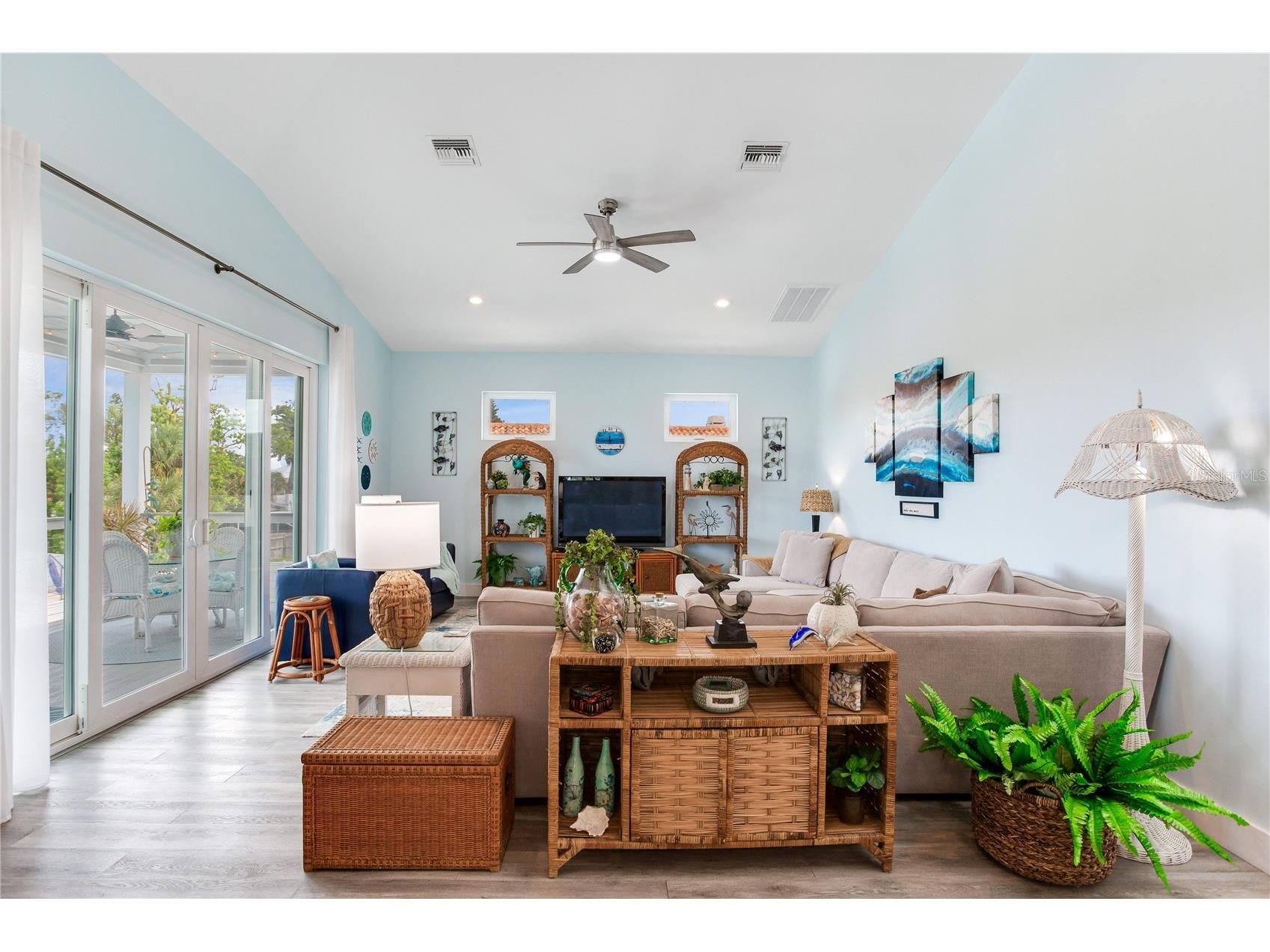 15808 Redington Drive Redington Beach FL 33708 TB8514178 image17
