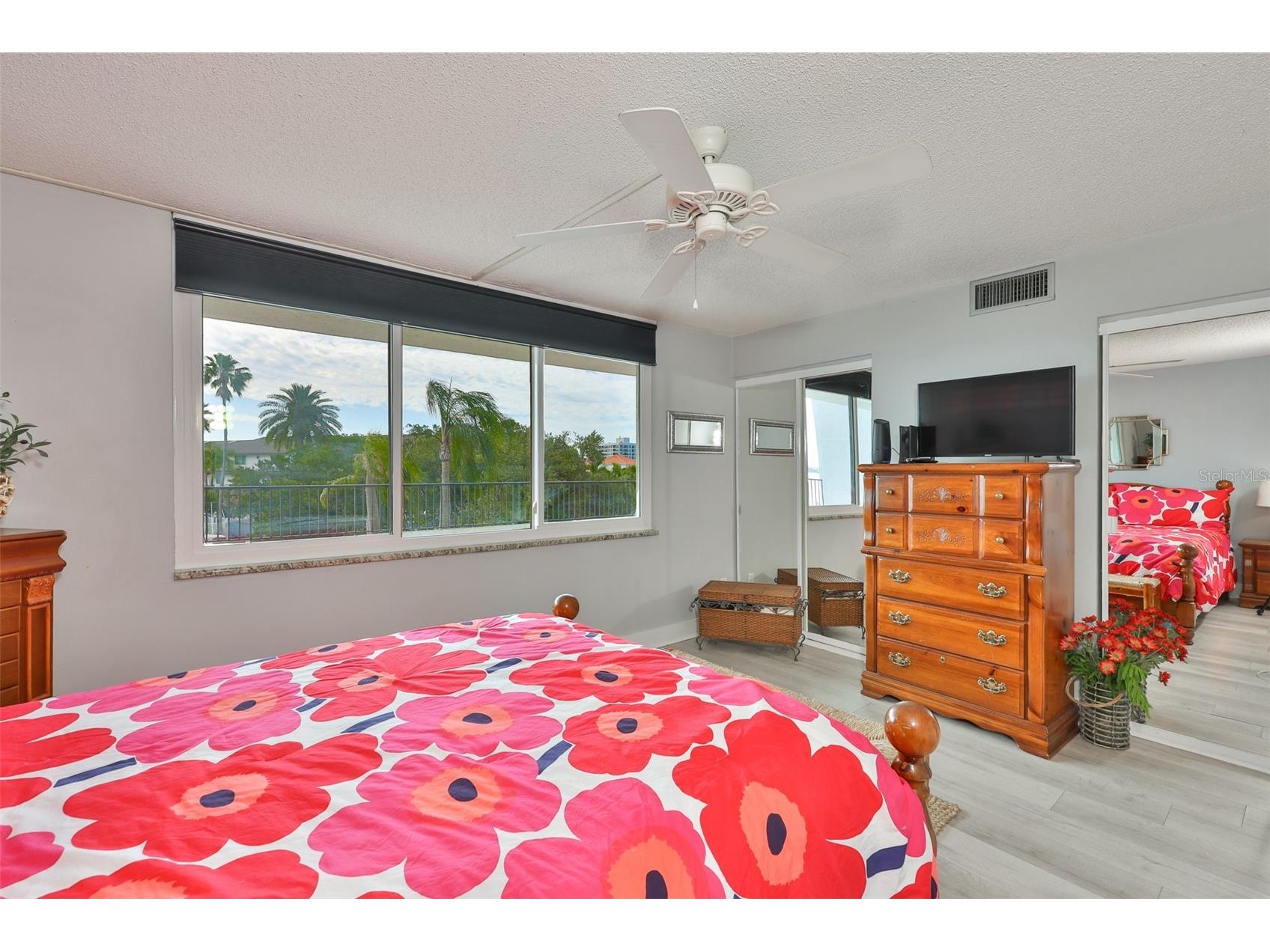 1581 Gulf Boulevard #103N Clearwater Beach FL 33767 TB8501405 image25