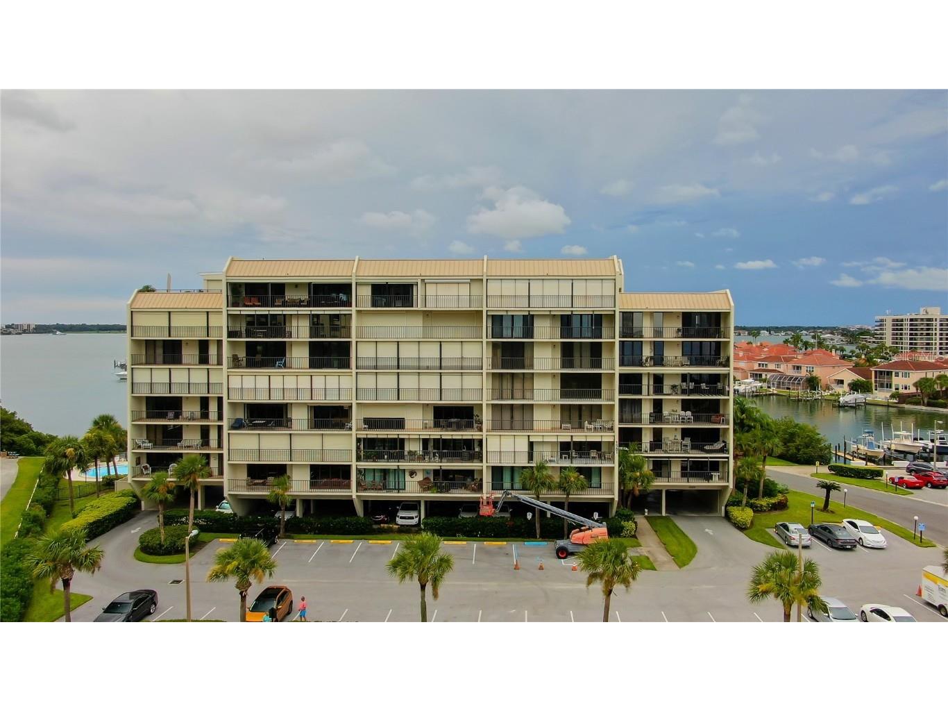 1581 Gulf Boulevard #104N Clearwater FL 33767 U8190230 image1