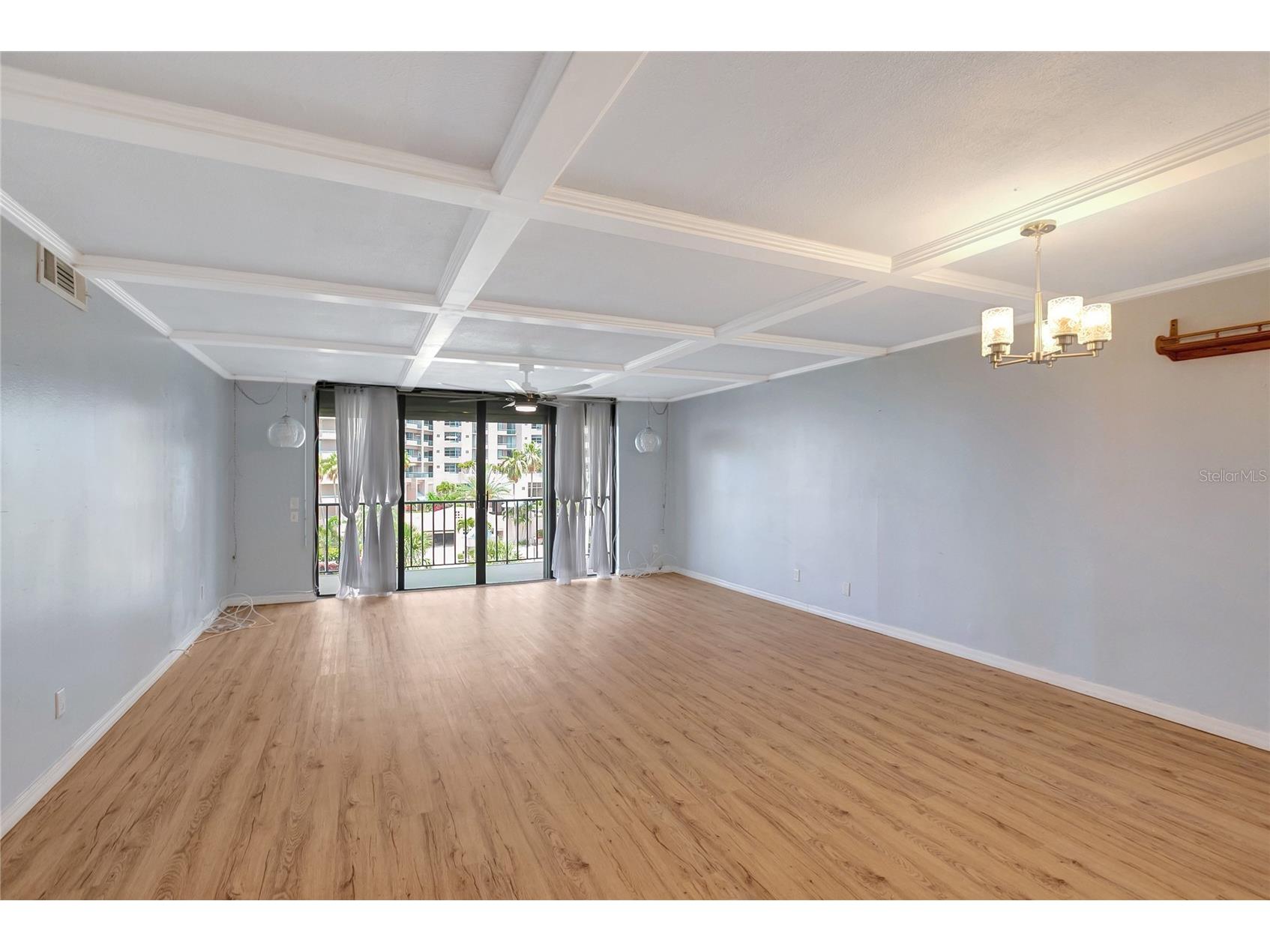 1581 Gulf Boulevard #302N Clearwater Beach FL 33767 TB8513292 image10