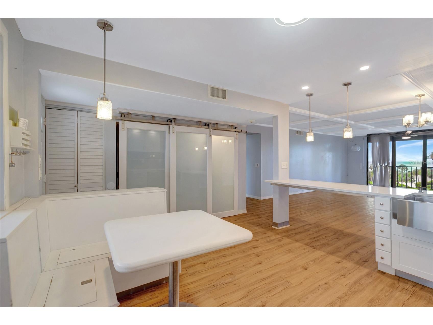 1581 Gulf Boulevard #302N Clearwater Beach FL 33767 TB8513292 image7