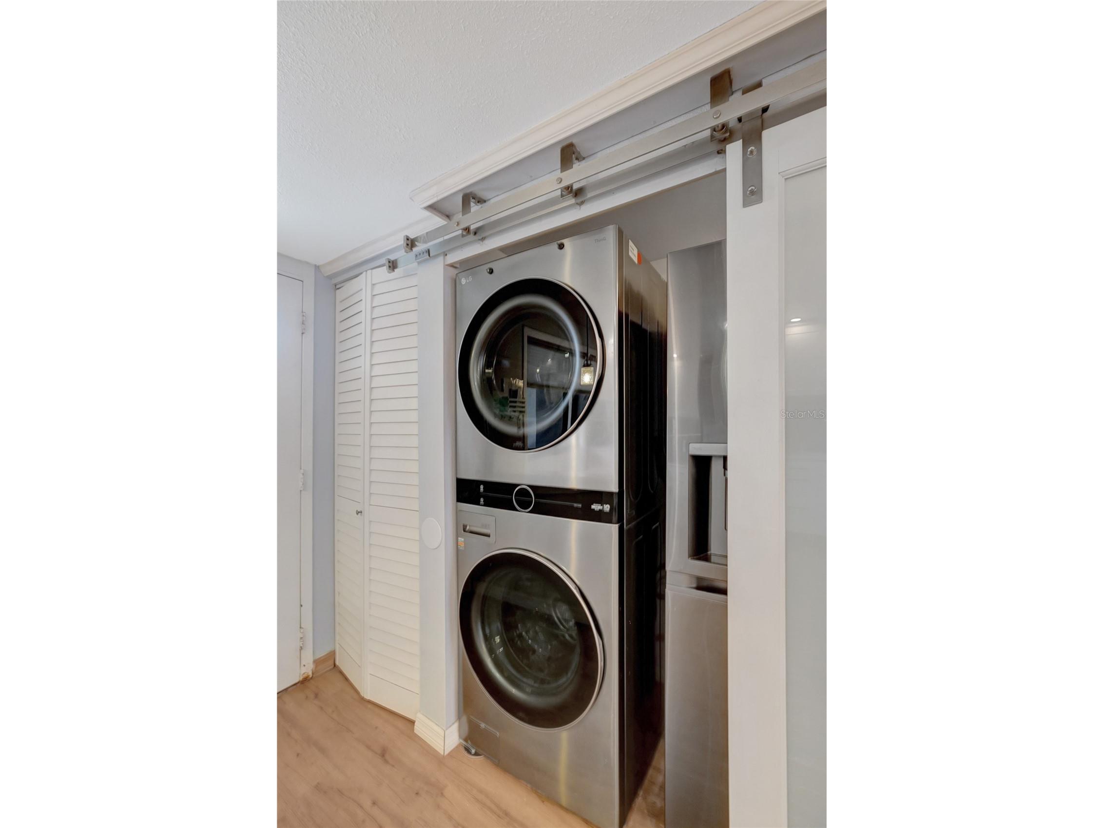 1581 Gulf Boulevard #302N Clearwater Beach FL 33767 TB8513292 image9