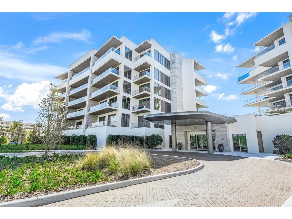 1581 Gulf Of Mexico Drive #307 Longboat Key FL 34228 - GULF OF MEXICO A4671506 image1