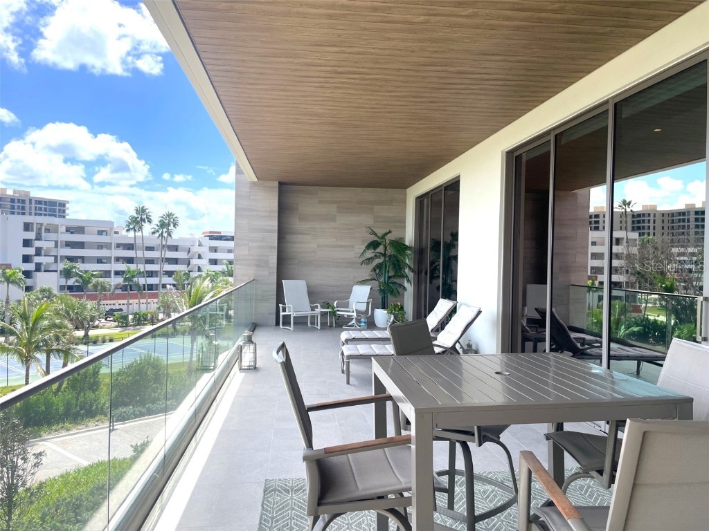 1581 Gulf Of Mexico Drive #307 Longboat Key FL 34228 - GULF OF MEXICO A4671506 image37