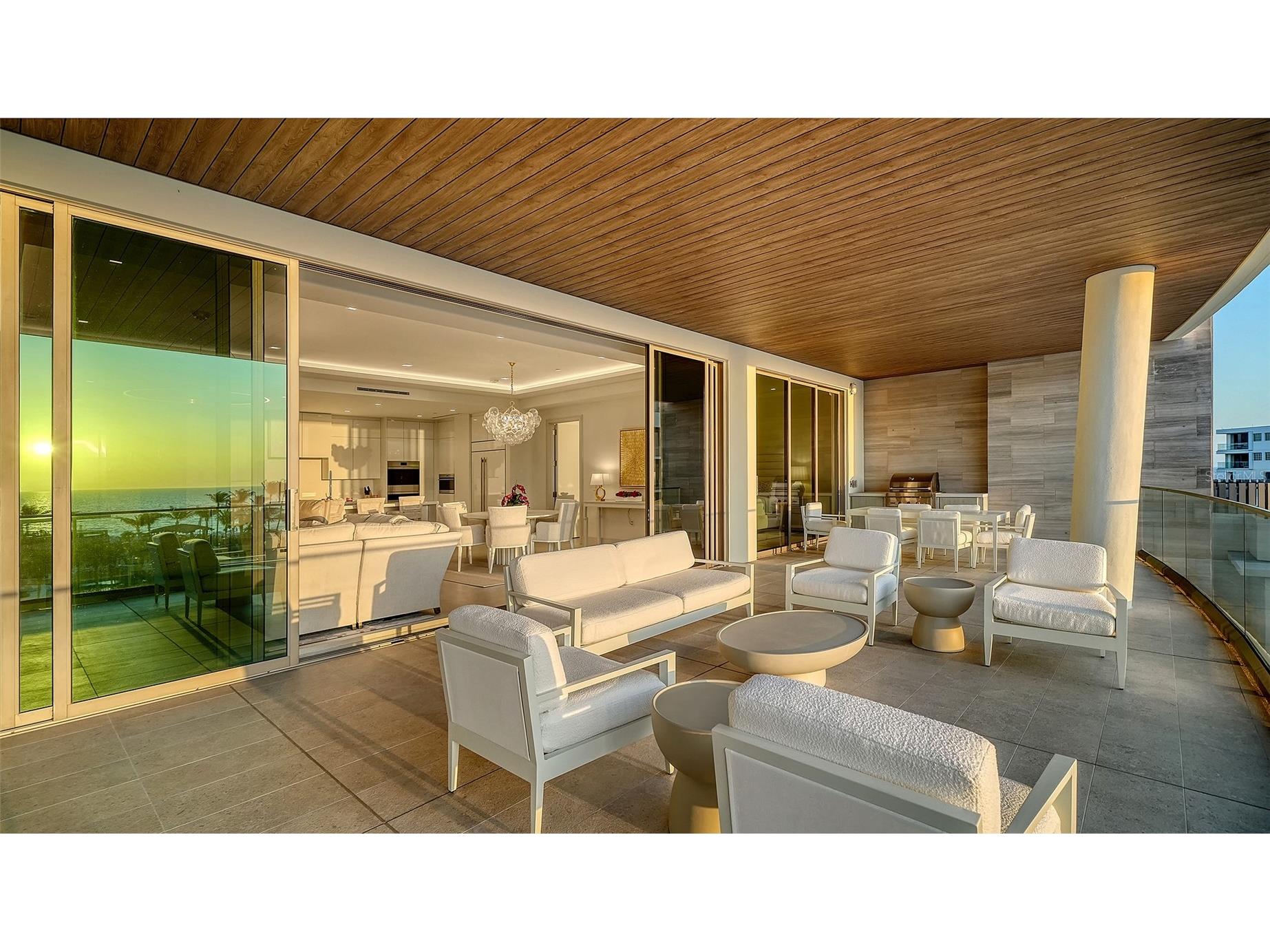 1581 Gulf Of Mexico Drive #406 Longboat Key FL 34228 - GULF OF MEXICO A4685503 image12