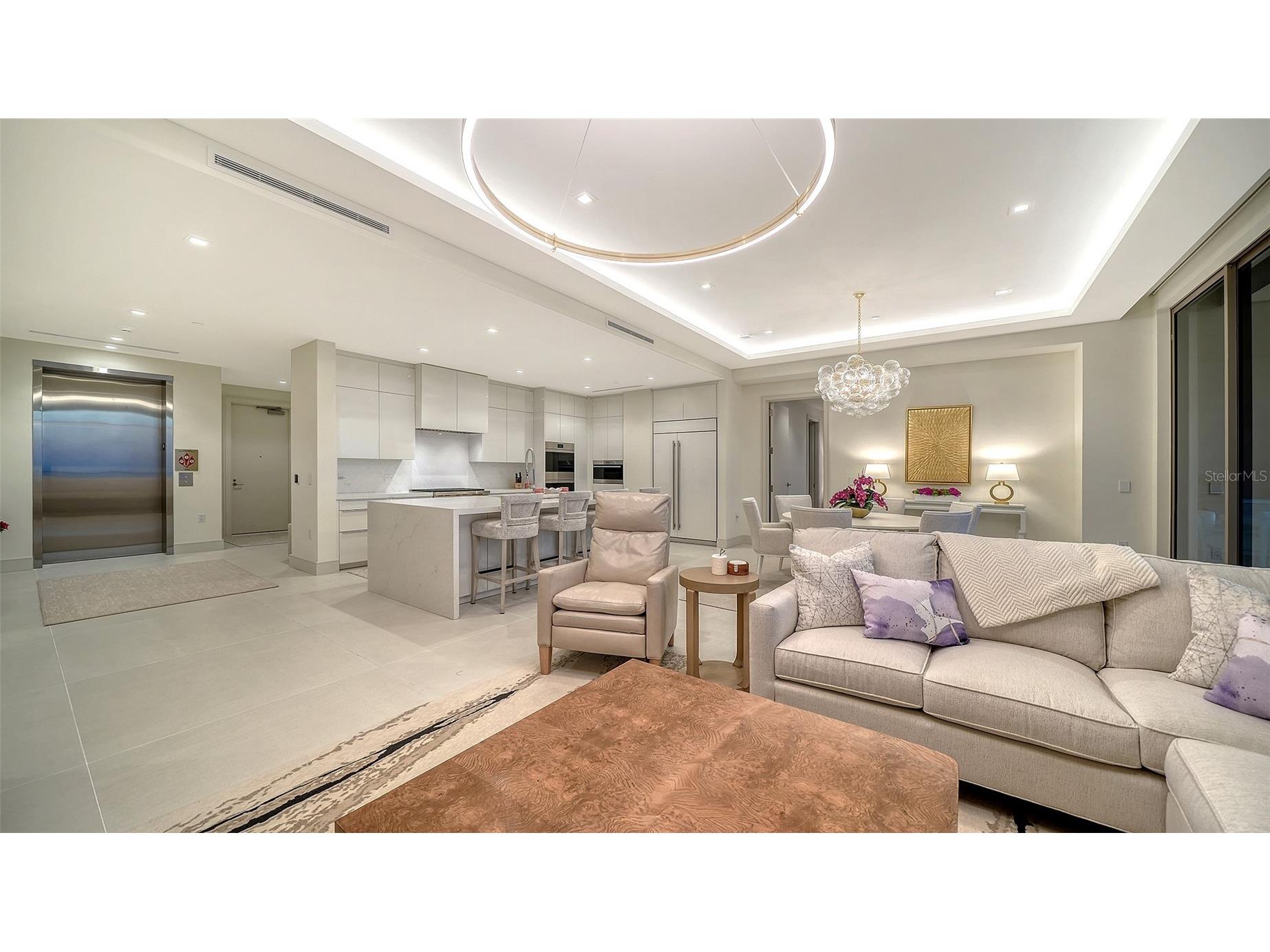 1581 Gulf Of Mexico Drive #406 Longboat Key FL 34228 - GULF OF MEXICO A4685503 image4