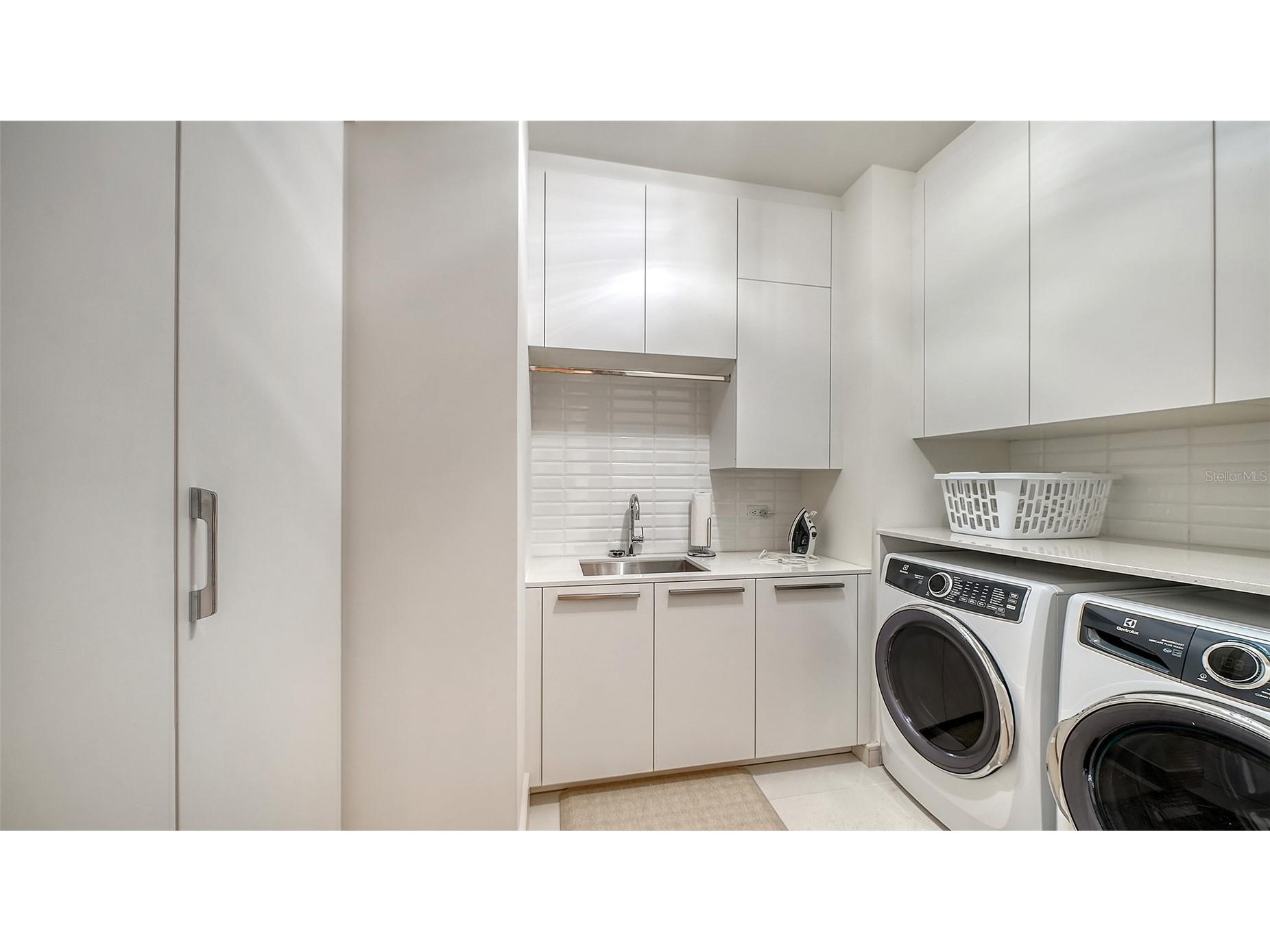 1581 Gulf Of Mexico Drive #406 Longboat Key FL 34228 - GULF OF MEXICO A4685503 image42