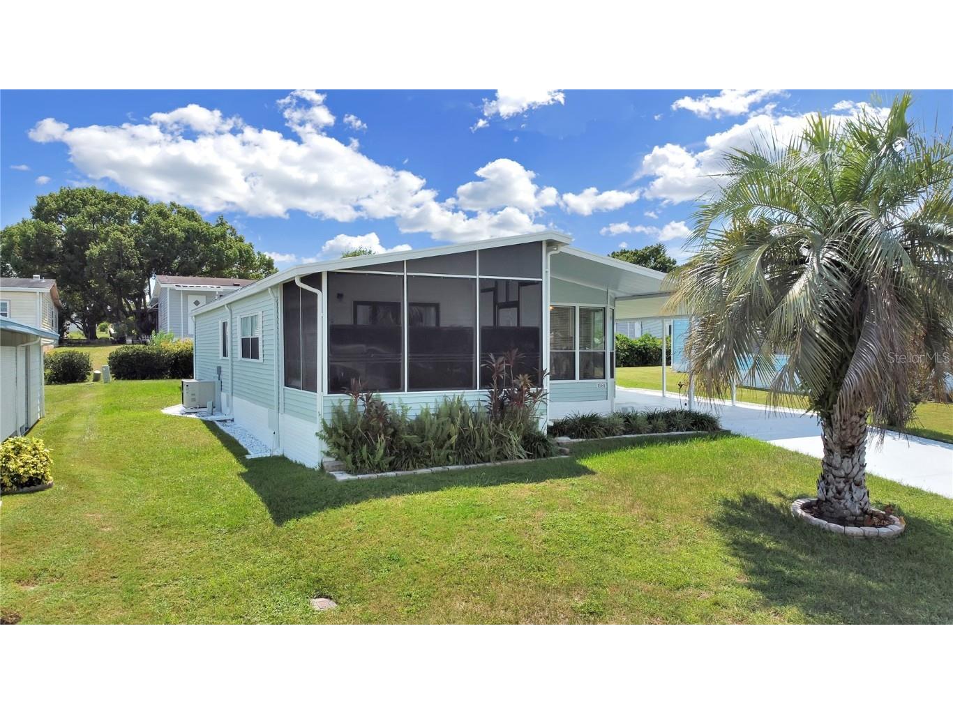 1581 Heather Hill Dr Lakeland FL 33810 P4927307 image1