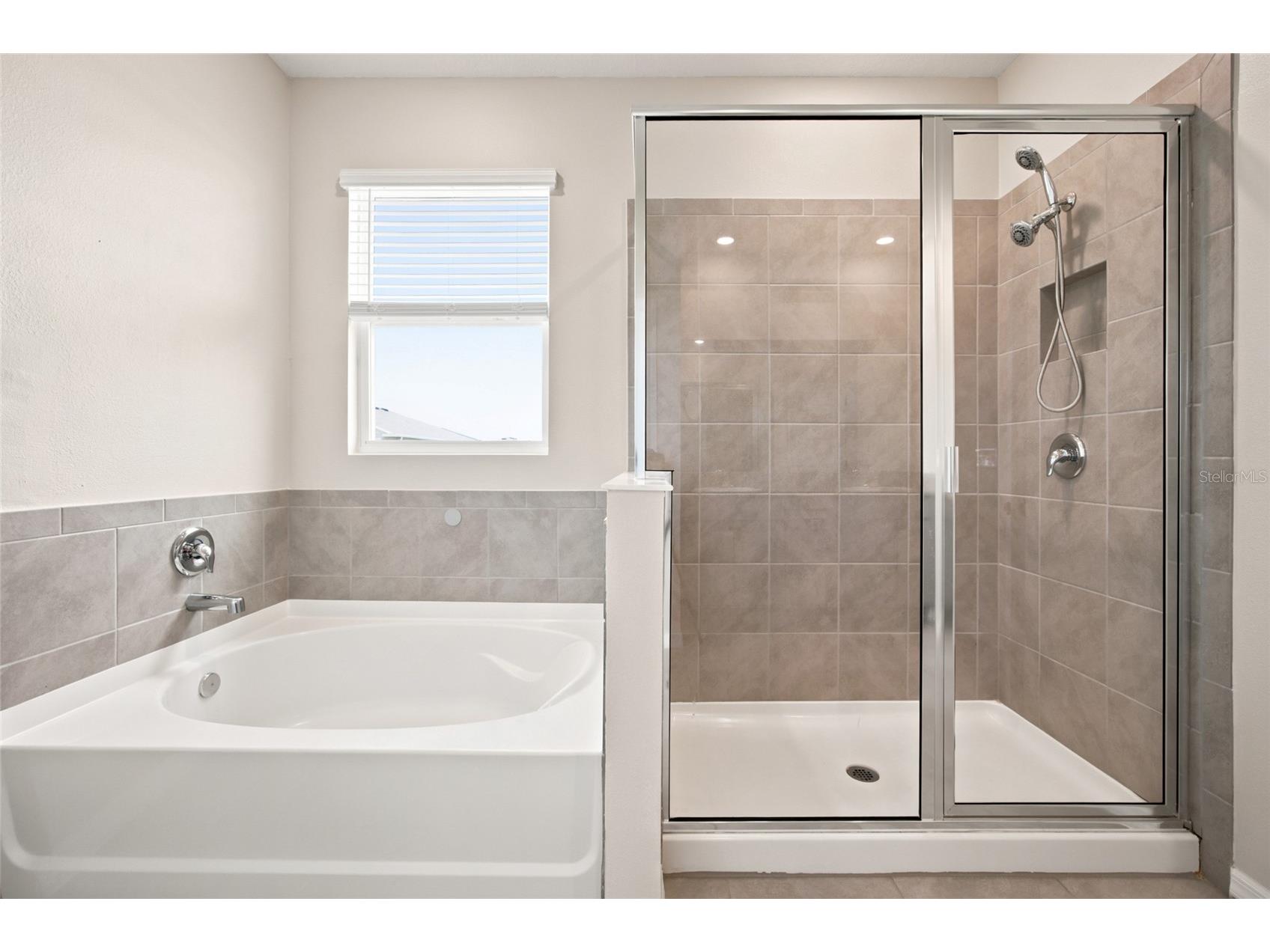 1581 NE 50th Terrace Ocala FL 34470 OM728779 image39