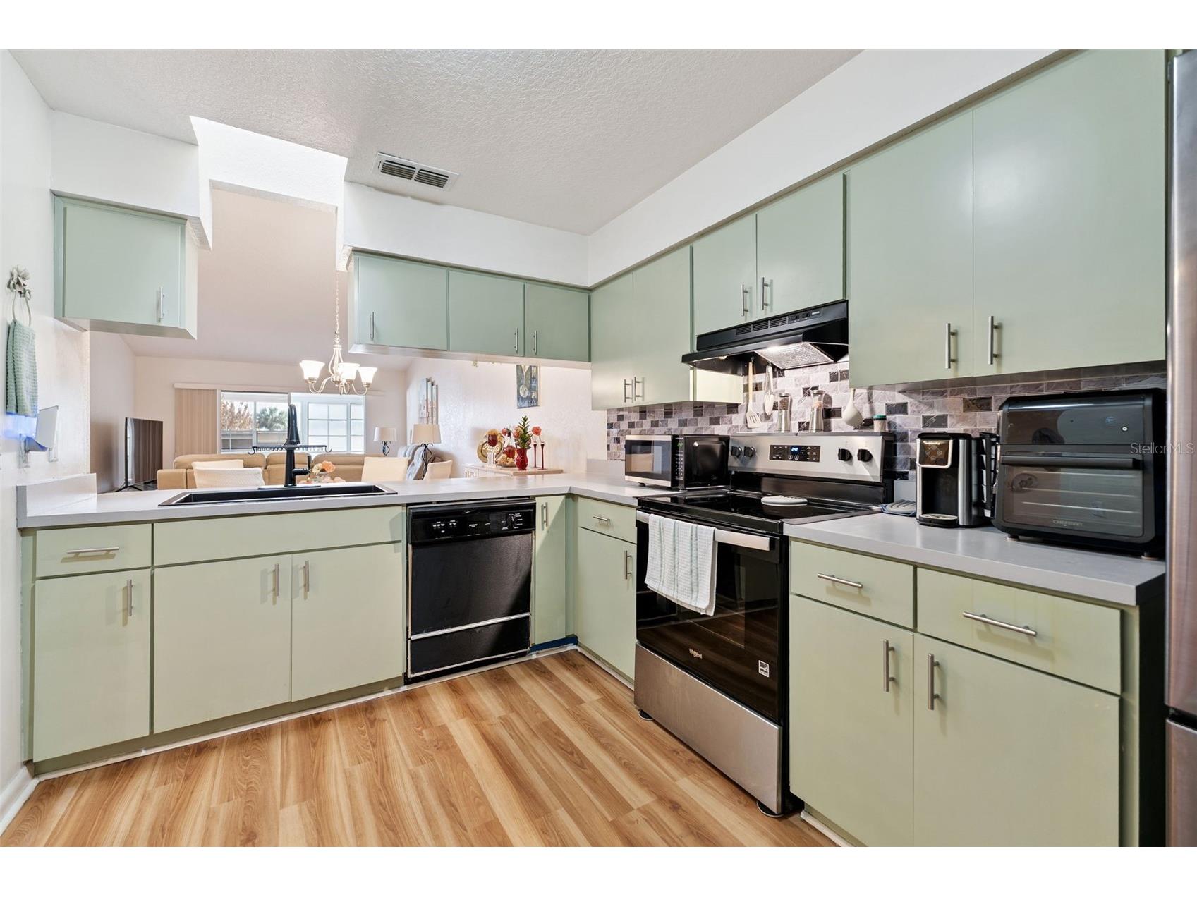 1581 Oakview Circle SE Winter Haven FL 33880 G5108372 image6