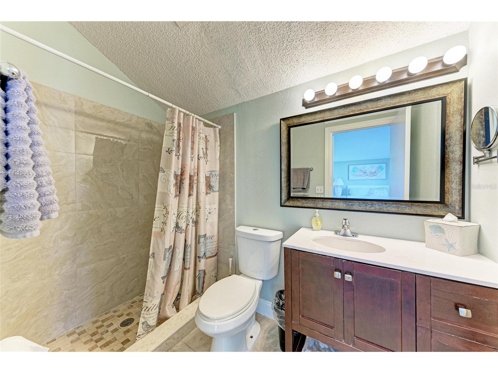 1581 Royal Road Venice FL 34293 A4686317 image26