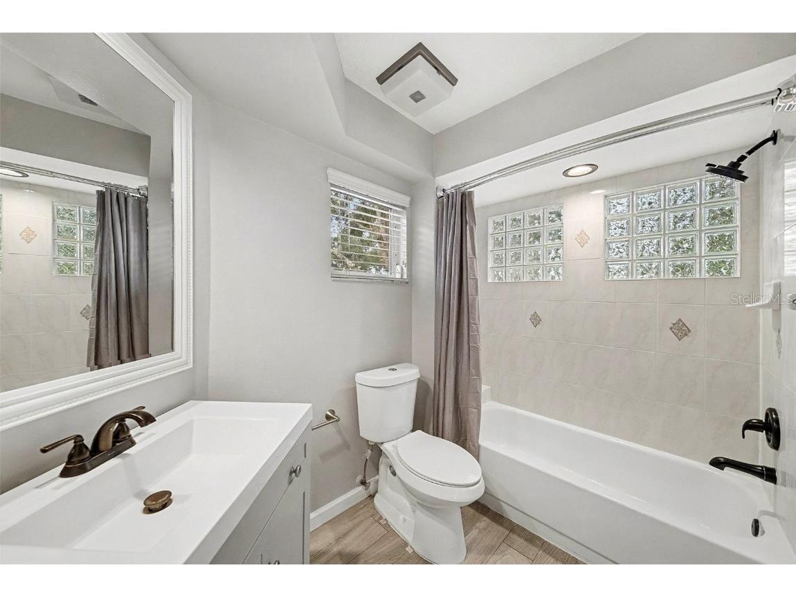 15811 Sanctuary Drive Tampa FL 33647 TB8457892 image34