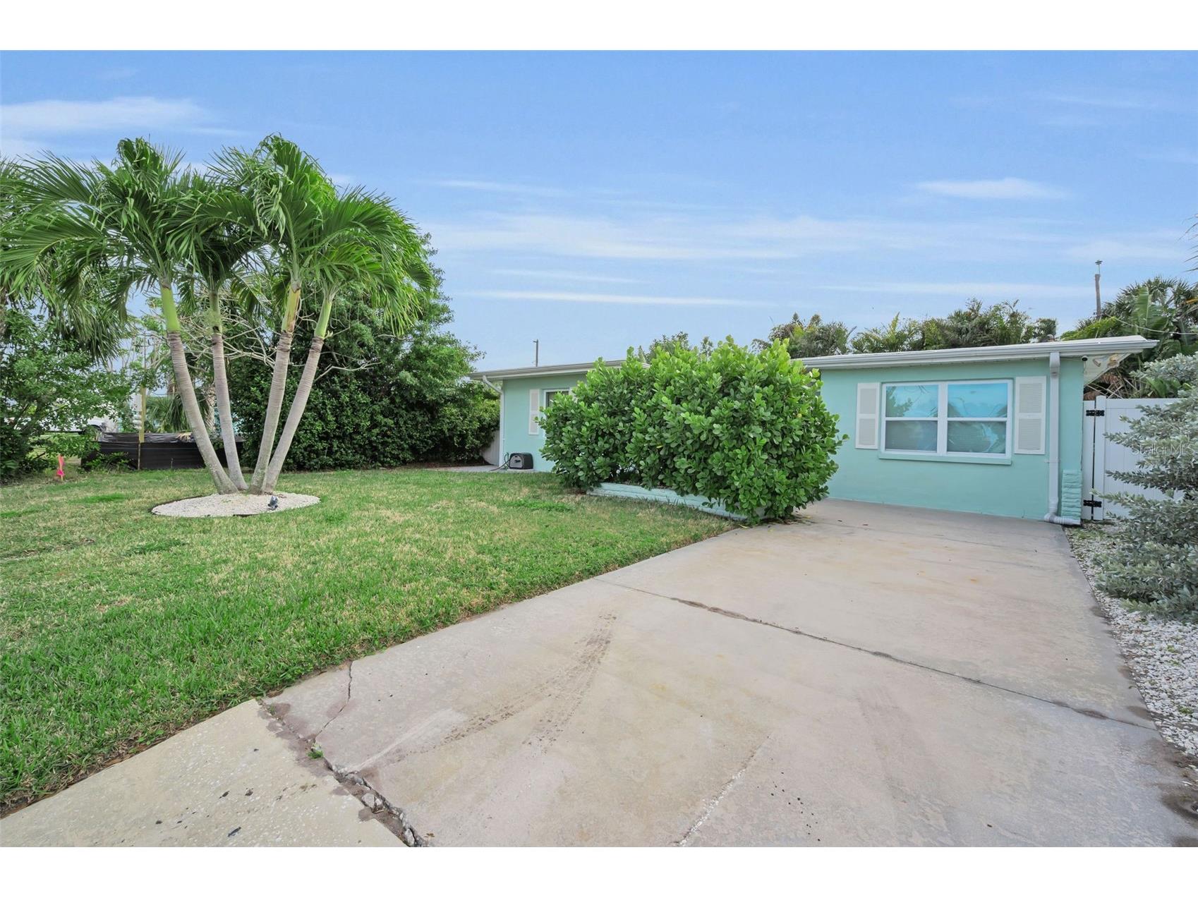 15812 3rd Street E Redington Beach FL 33708 TB8463463 image4