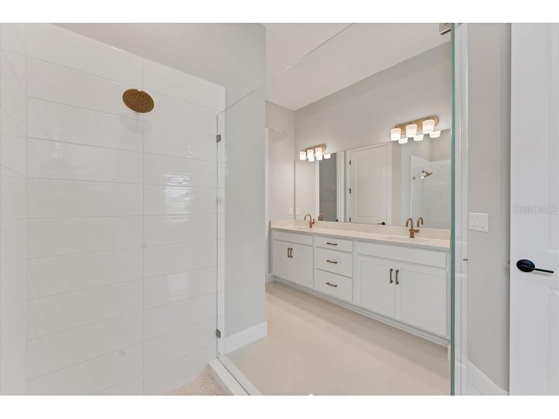 15813 San Lazzaro Avenue Bradenton FL 34211 A4672233 image32