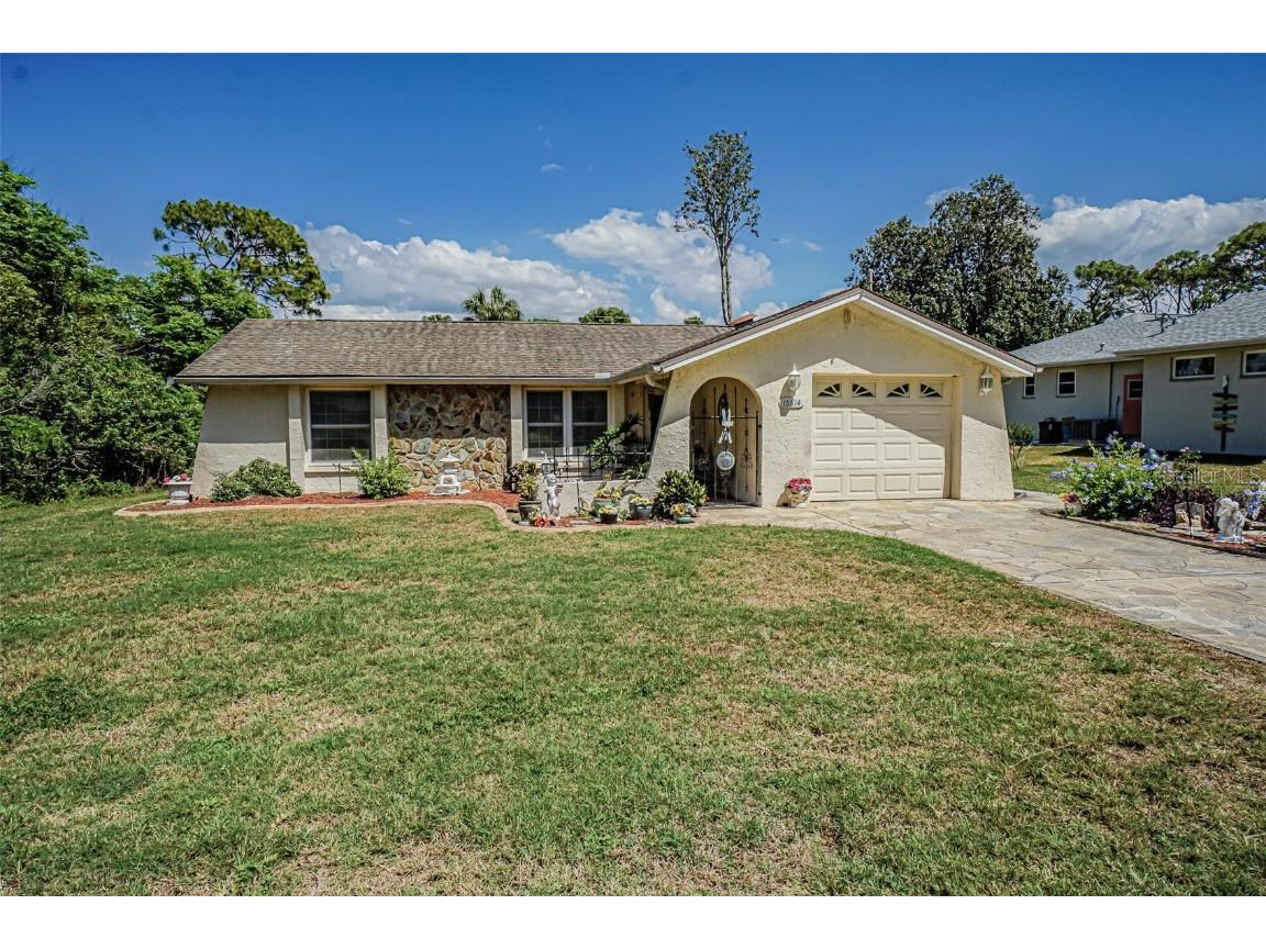 15814 Lyle Circle Hudson FL 34667 - GULF OF MEXICO W7854288 image1