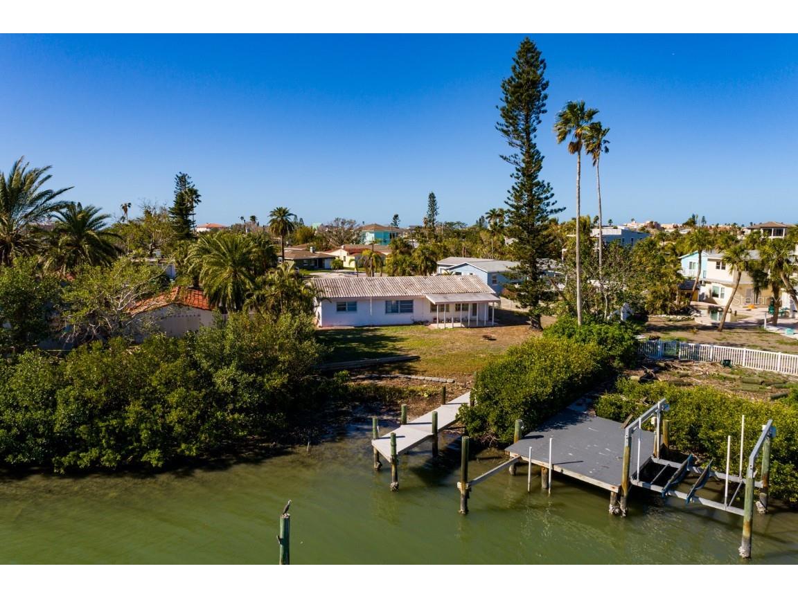 15815 Redington Drive Redington Beach FL 33708 A4633280 image2