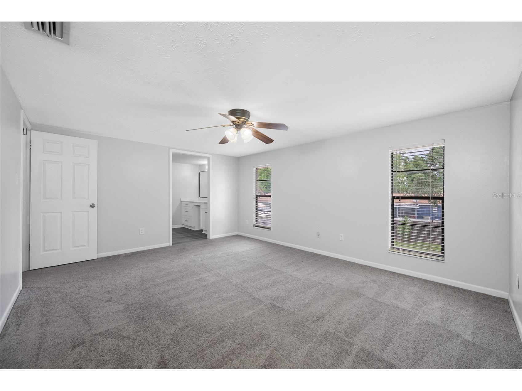 15816 Hound Horn Lane Tampa FL 33624 TB8516623 image38