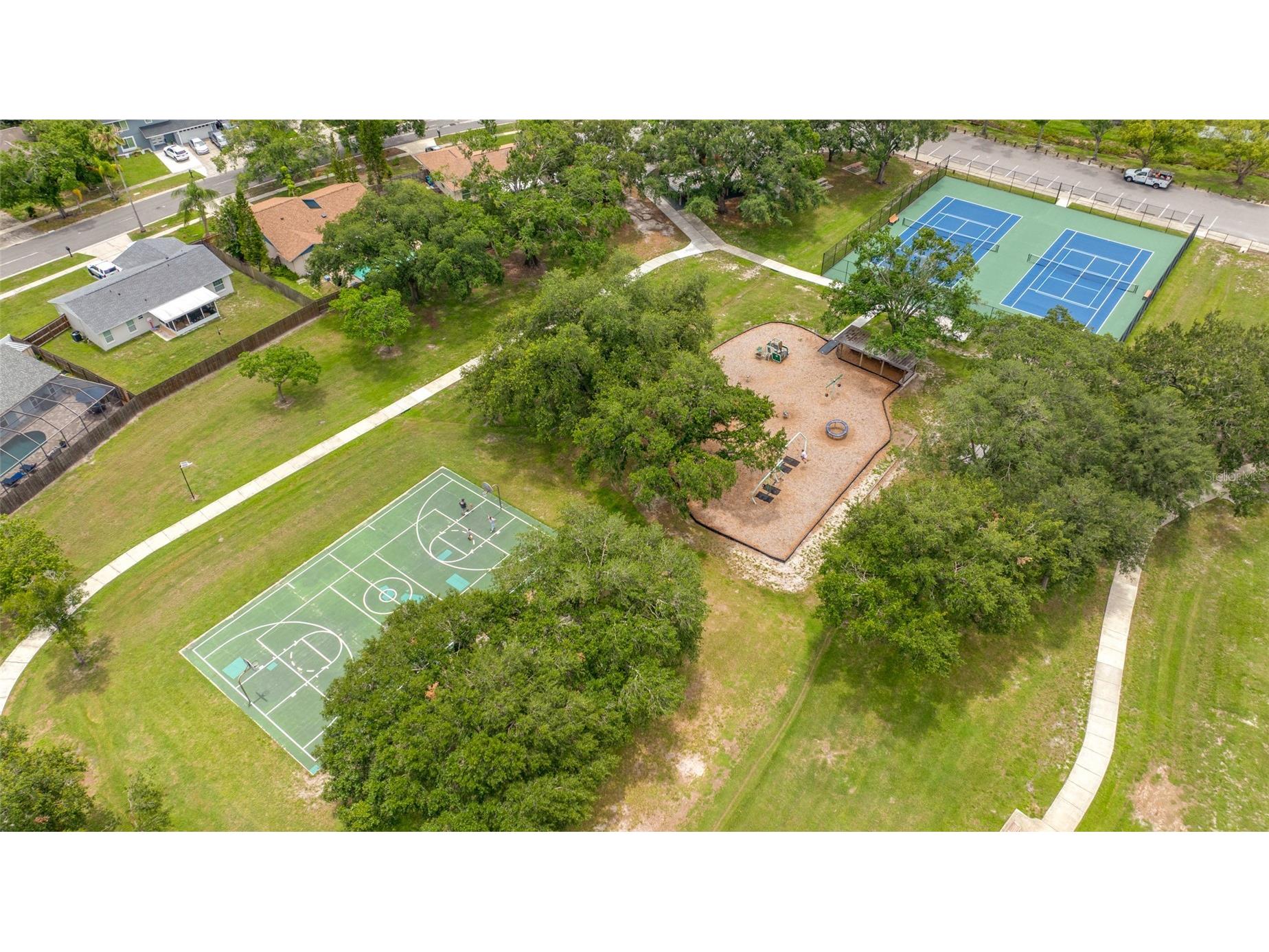 15816 Hound Horn Lane Tampa FL 33624 TB8516623 image82