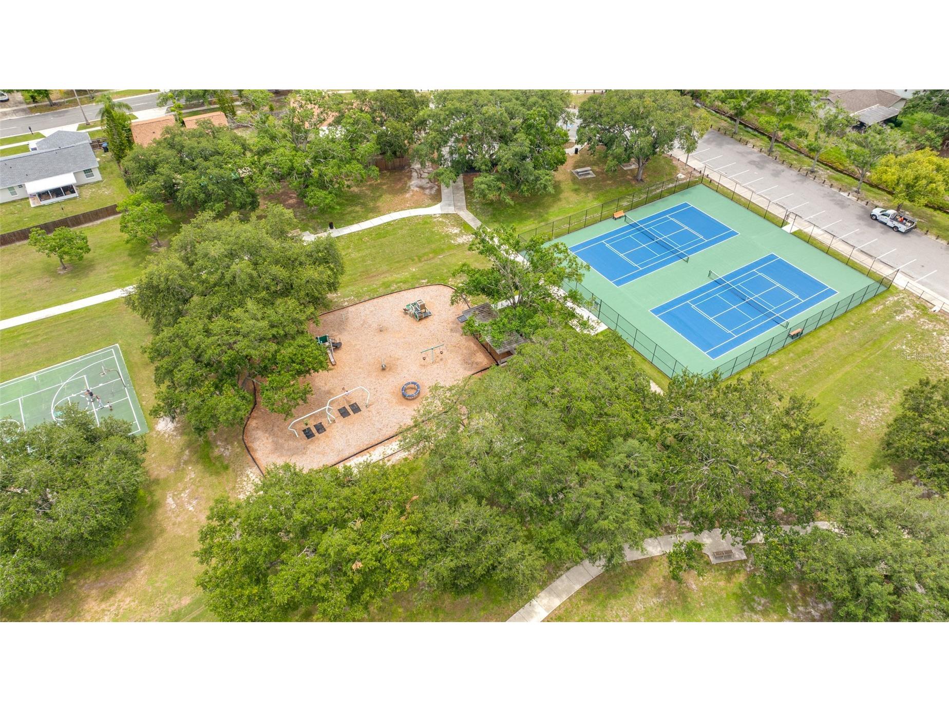 15816 Hound Horn Lane Tampa FL 33624 TB8516623 image83