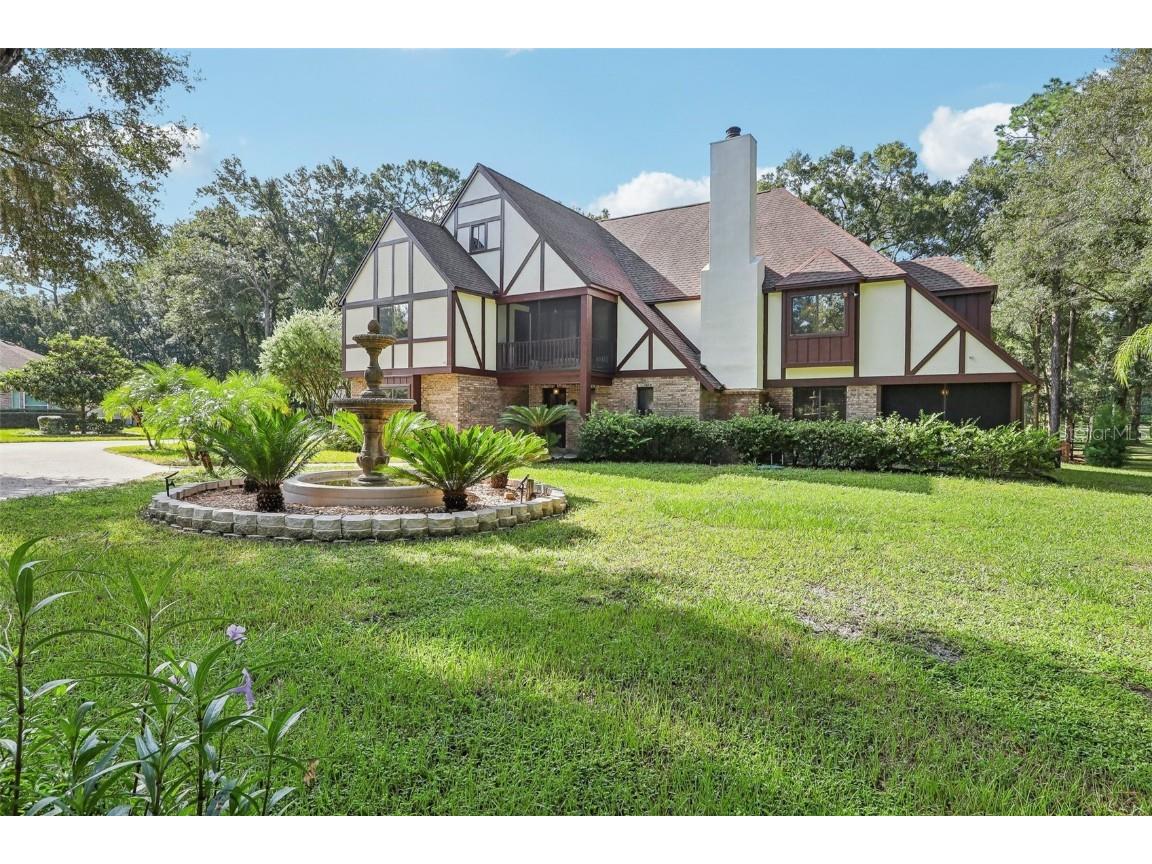 1582 Covered Bridge Drive Deland FL 32724 V4938221 image1