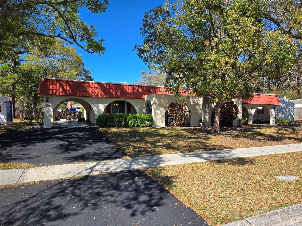1582 Greenlea Drive Clearwater FL 33755 TB8359443 image1