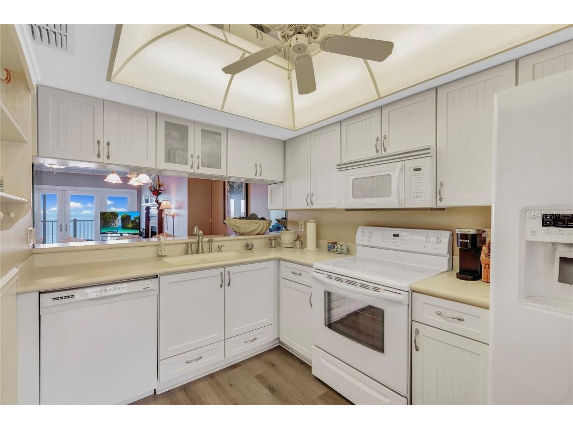 1582 Gulf Boulevard #1506 Clearwater Beach FL 33767 TB8420196 image14