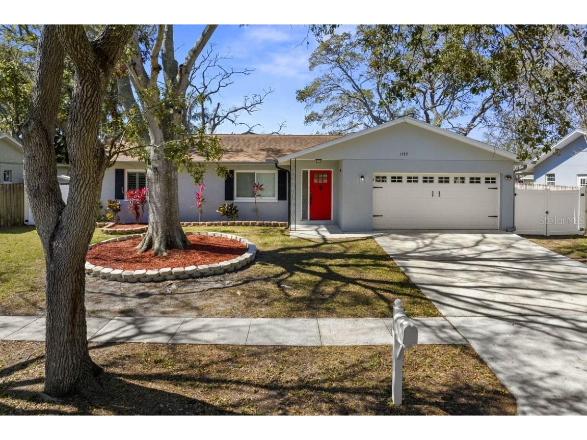 1582 Sandalwood Drive Dunedin FL 34698 TB8354202 image1