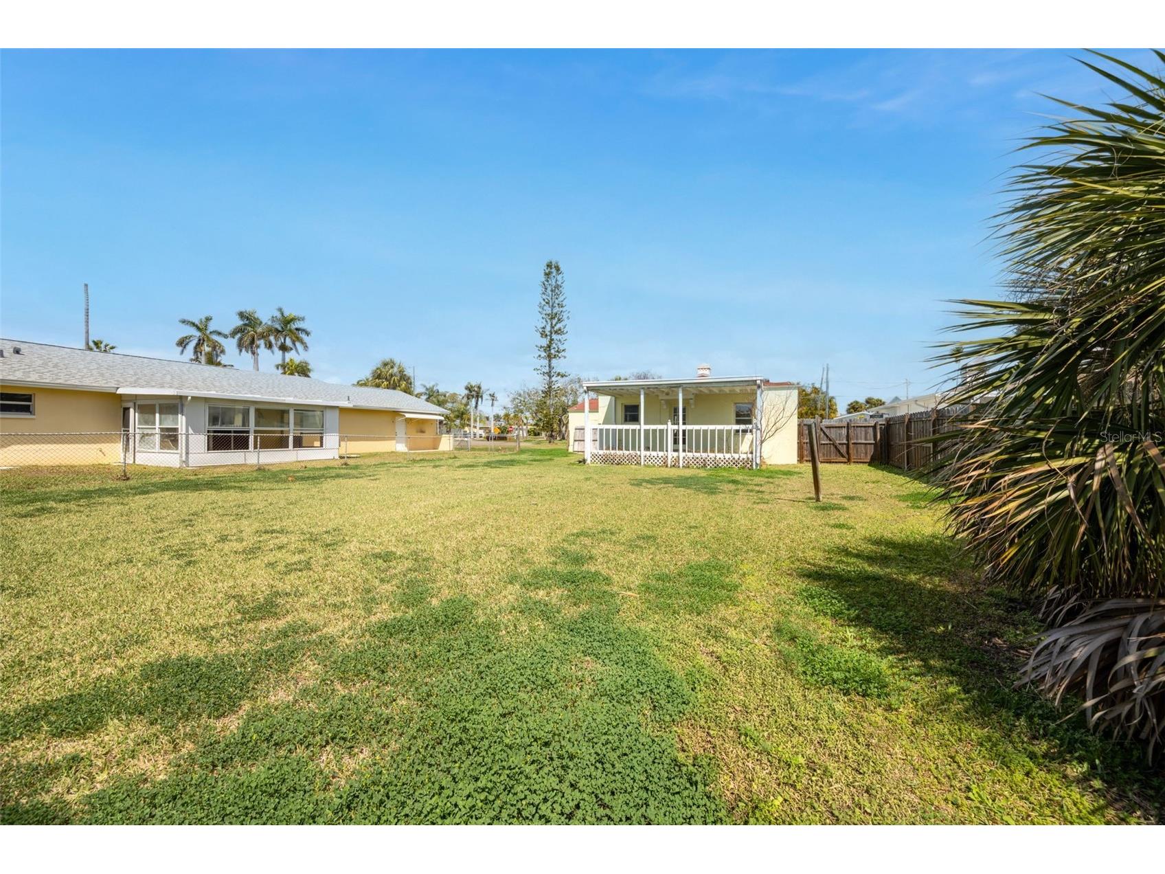 15822 Redington Drive Redington Beach FL 33708 TB8482418 image9