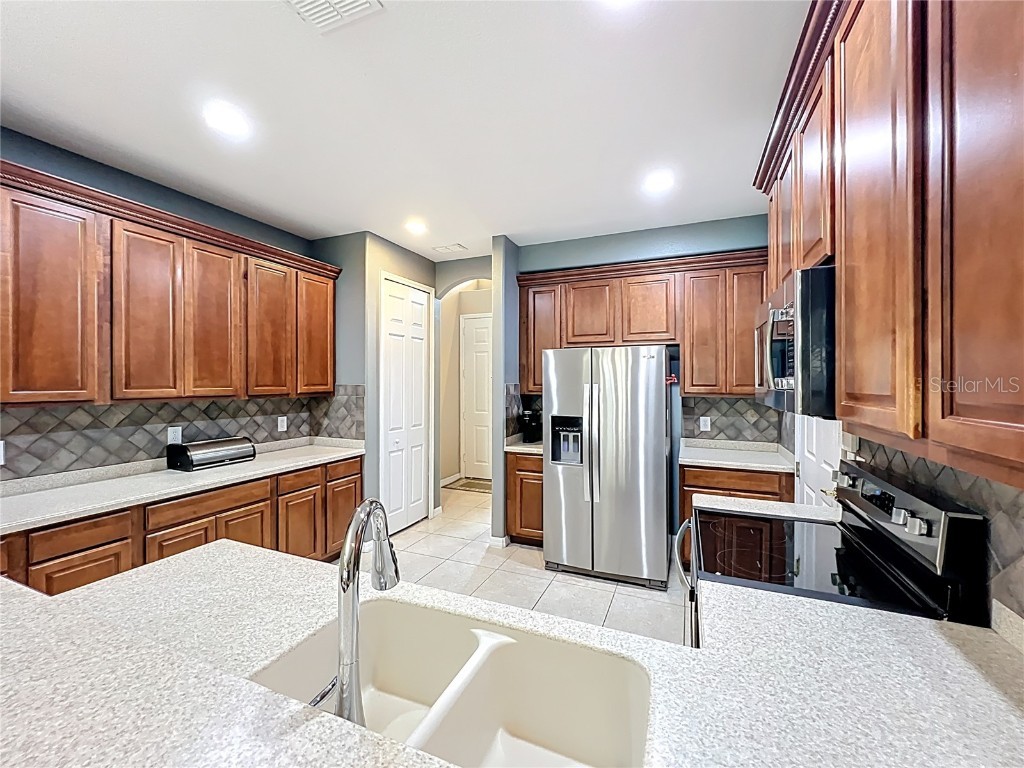 15822 Woodland Spring Court Orlando FL 32828 O6315886 image13