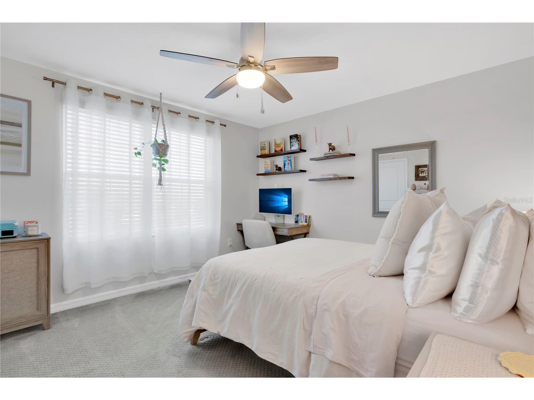 15823 High Bell Place Bradenton FL 34212 A4681676 image11