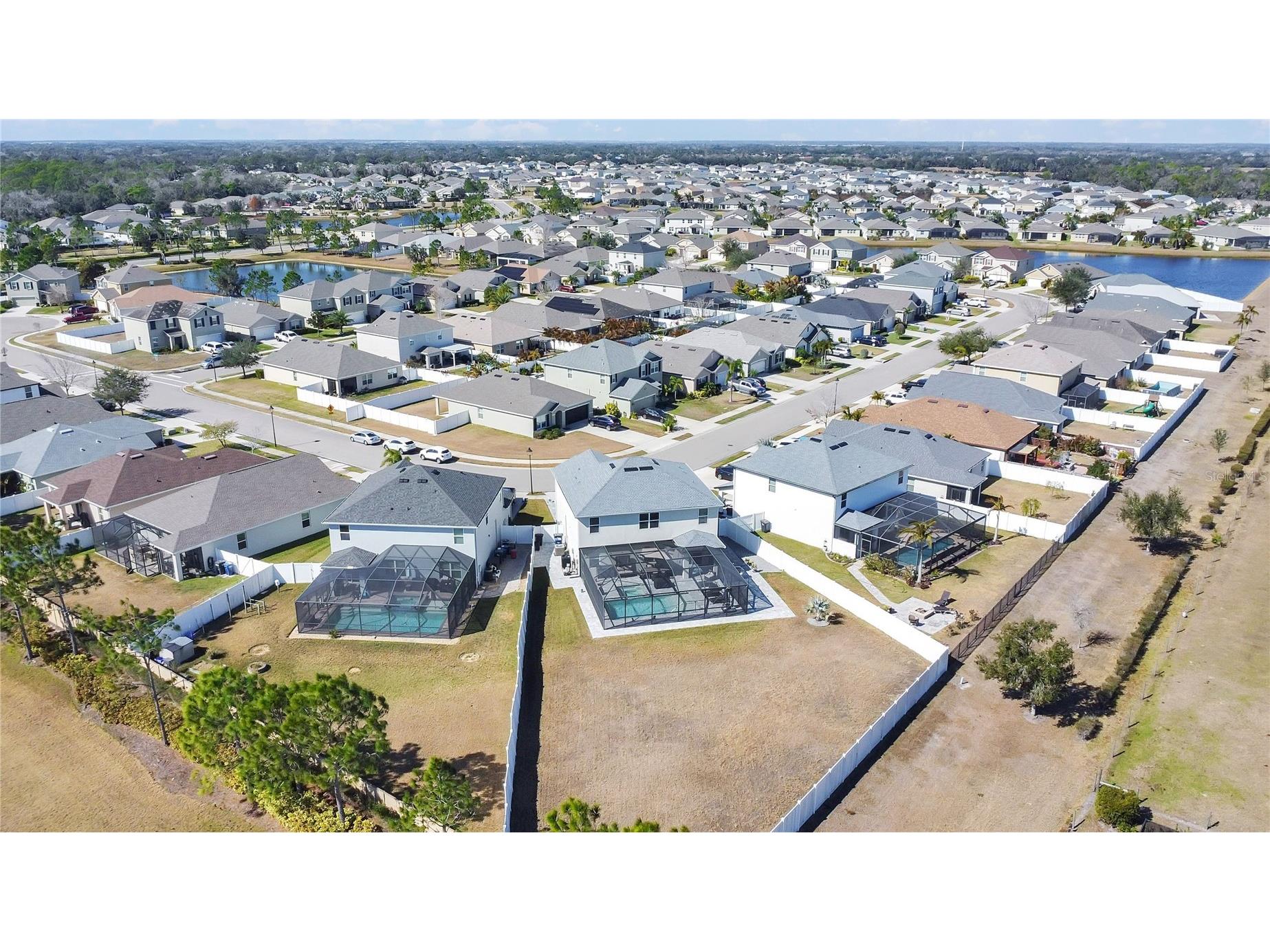 15823 High Bell Place Bradenton FL 34212 A4681676 image38