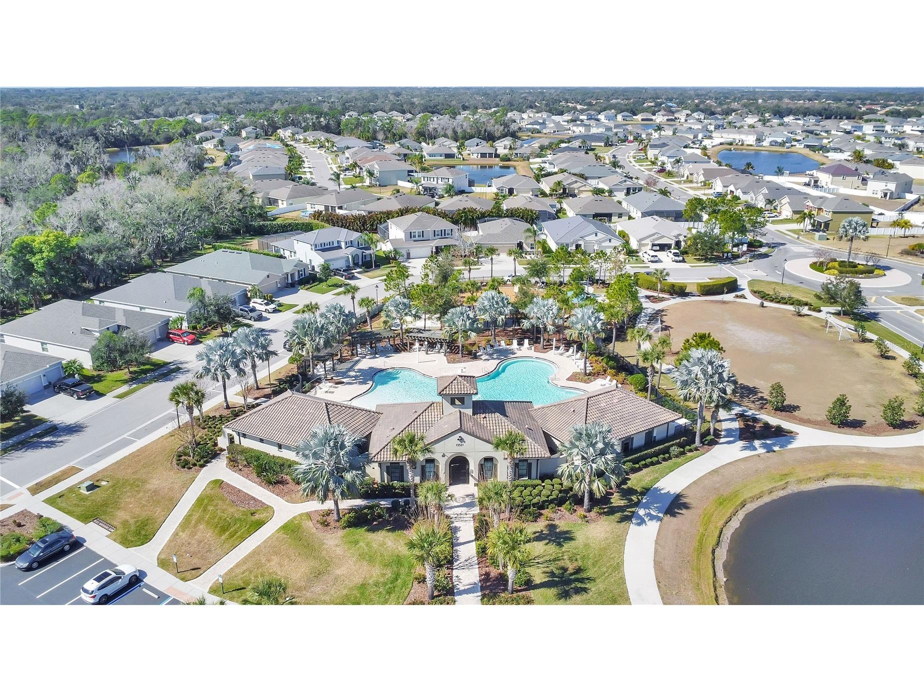 15823 High Bell Place Bradenton FL 34212 A4681676 image40